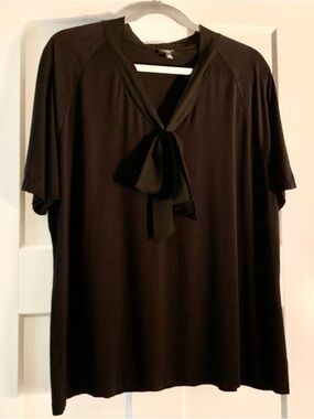 Talbots Black Tie-Neck Short Sleeve Blouse
